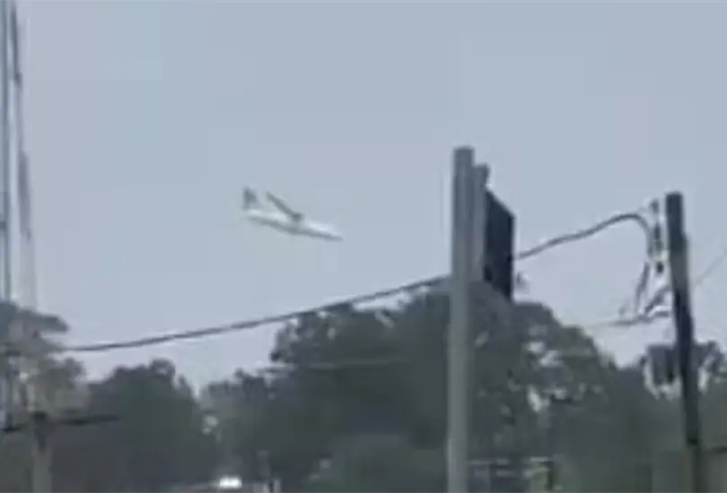 Un avi&oacute;n con 62 personas a bordo se estrell&oacute; en una zona residencial de Vinhedo, Sao Paulo
