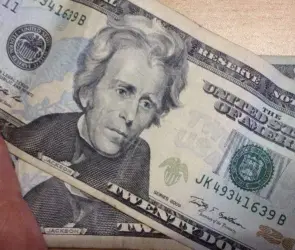 Este es el precio del dólar hoy martes 25 de febrero