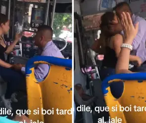 Chofer pide matrimonio a su novia en camión frente a pasajeros a bordo