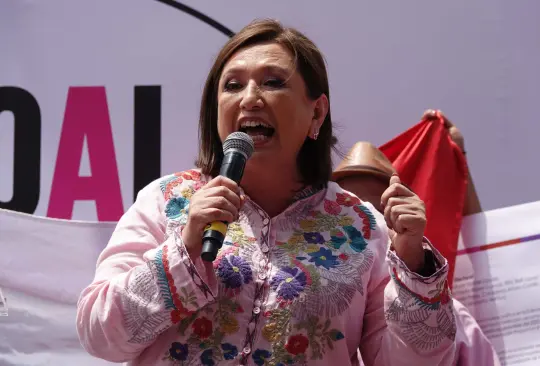 Xóchitl Gálvez fue abucheada en marcha de la Marea Rosa.