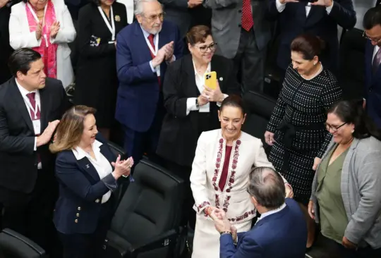 Claudia Sheinbaum recibió la constancia como presidenta electa.