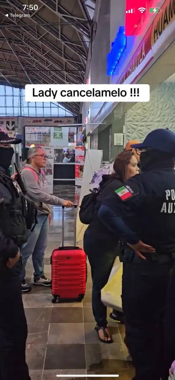 Surge Tomada de video