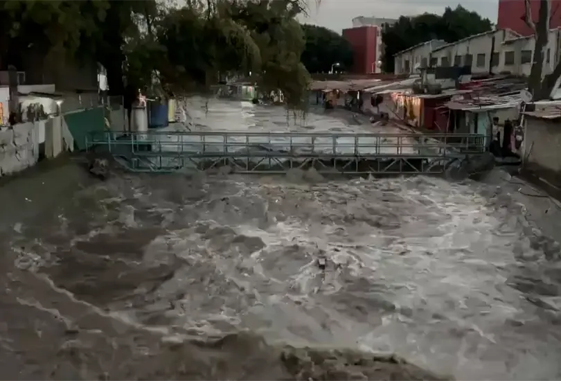 La lluvia provoc&oacute; inundaciones en todo Naucalpan