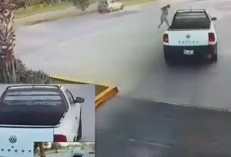 La mujer qued&oacute; tirada en el piso