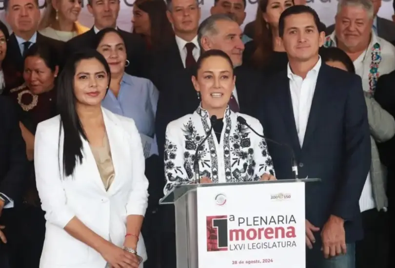 La presidenta electa de M&eacute;xico, Claudia Sheinbaum junto a los ex perredistas Aracely Saucedo y Jos&eacute; Sabino.