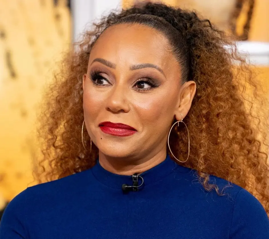 Tambi&eacute;n era conocida como Mel B o &acute;Scary Spice&acute;. Es madre de tres hijos y estuvo casada con el productor Stephen Belafonte hasta 2017.