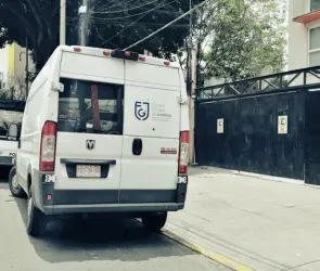 Feminicidio en Portales: Hombre asesina a su pareja en su departamento y atenta contra su vida tras el crimen