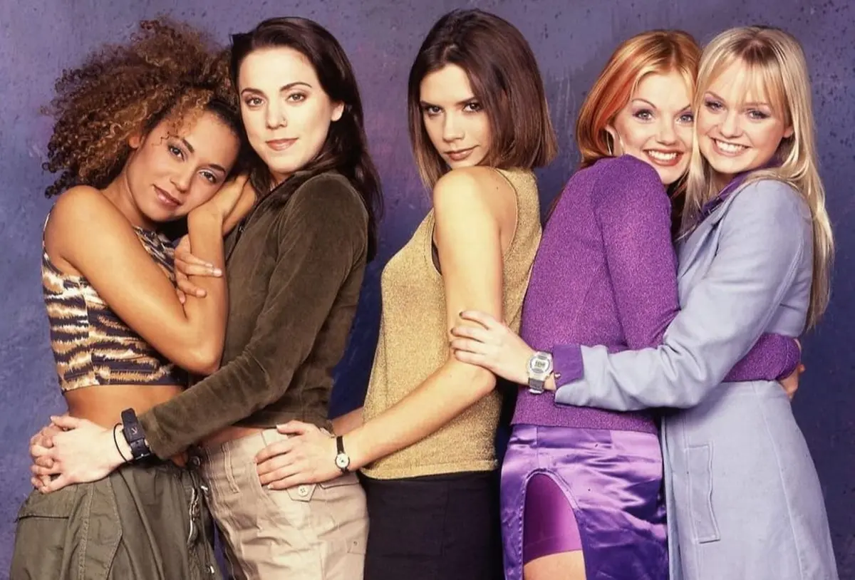 A pesar del &eacute;xito mundial, poco a poco las integrantes fueron dejando el grupo para probar suerte como solistas, hasta que en 2001 la banda se desintegr&oacute; de forma definitiva.