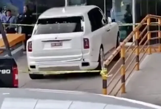 Así quedó el Rolls Royce atacado en Querétaro