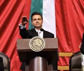 La polémica toma de posesión de Enrique Peña Nieto en 2012
