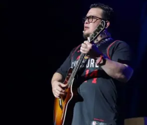 Hija de Franco Escamilla rompe en llanto tras críticas en redes sociales