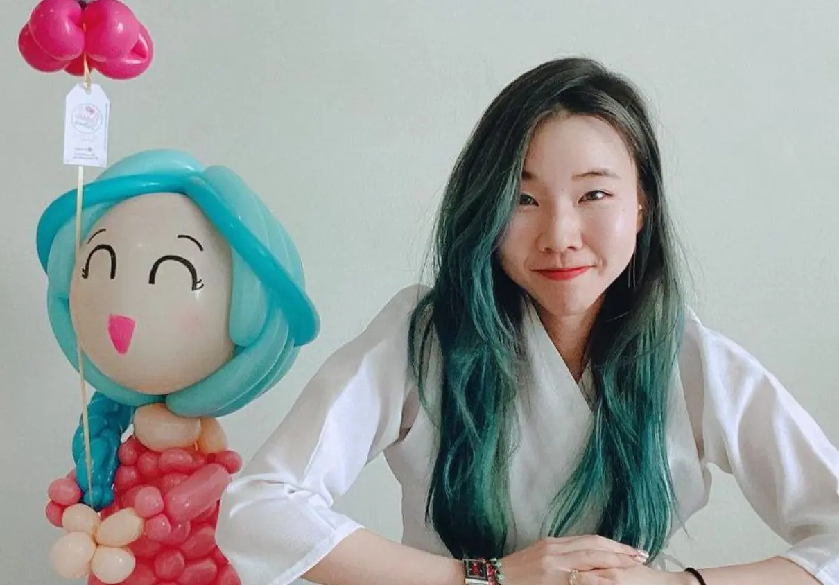 Sujin Kim es originaria de Corea del Sur, pero dej&oacute; su pa&iacute;s debido a la presi&oacute;n que viven los estudiantes. Desde 2017 vive en M&eacute;xico y cuenta con 17.7 millones de seguidores en TikTok.