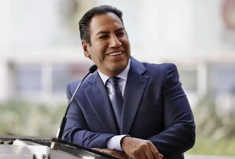 Eduardo Ram&iacute;rez felicita a legisladores por el logro en la justicia.