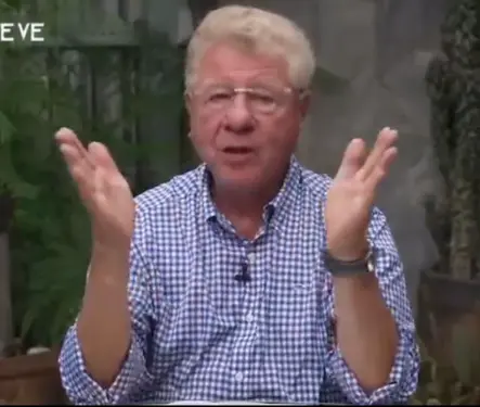 Chimoltrufia: Tunden a Carlos Alazraki por pedir acabar con el INE