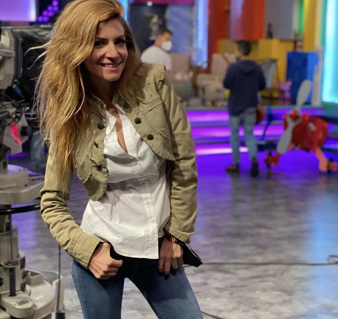 Manola Díez nació el 28 de junio de 1974 en Monterrey, Nuevo León.