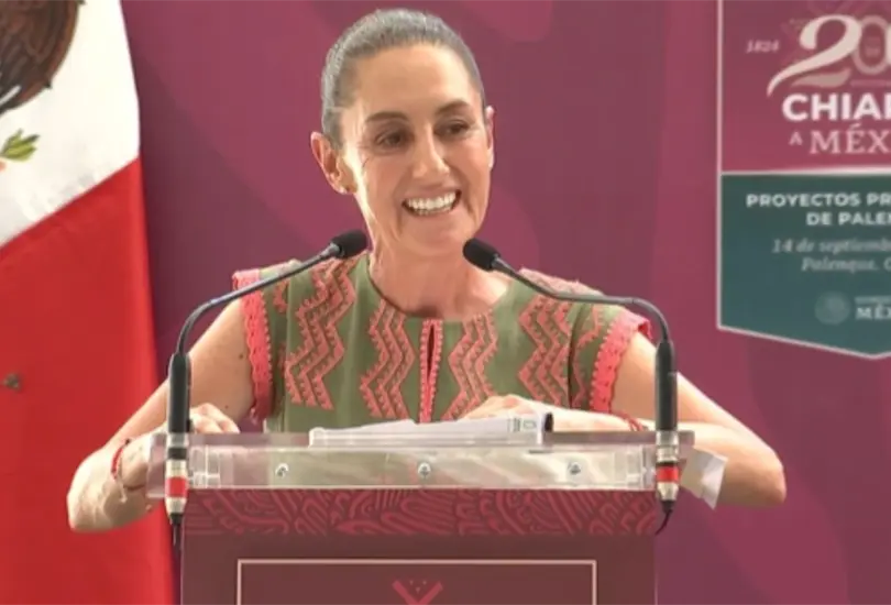 La presidenta electa acudi&oacute; al evento del Bicentenario de la Federaci&oacute;n acompa&ntilde;ada del presidente L&oacute;pez Obrador