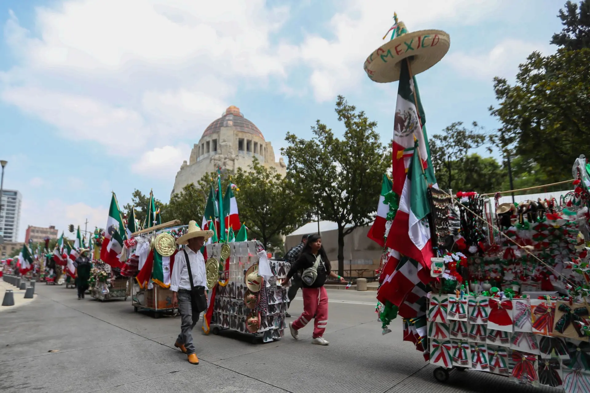 Los vendedores ambulantes también estuvieron presentes en el evento.<br>