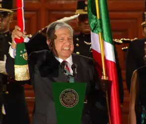 ¿A quién dedicó AMLO sus últimos vivas en el Grito de la Independencia?