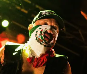 ¿De qué murió el vocalista de la banda de rock “Brujería”?