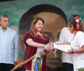 Impulsará la creación de un Instituto de Medicina Tradicional en Morelos