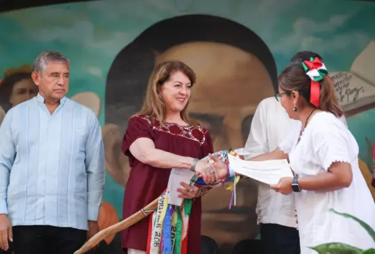 La gobernadora electa de Morelos en la inauguración de la 40ª edición de la Fiesta Nacional de la Planta Medicinal.