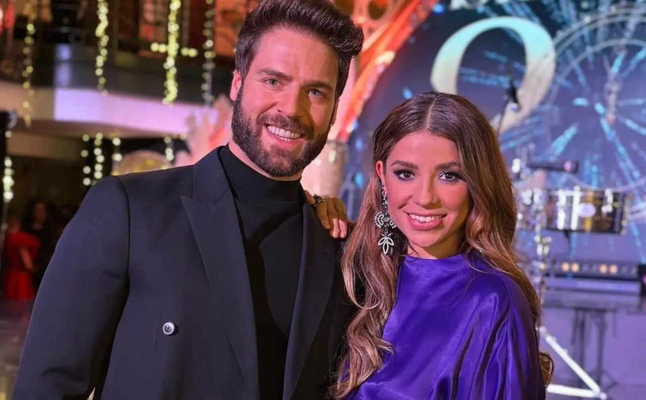 Comenzaron su romance en la primera temporada de 'La Casa de los Famosos México'. Aunque su relación ha tenido altibajos, son los únicos que continúan juntos.