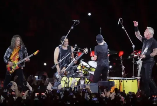 Metallica ofreció este viernes su primera presentación en el nuevo Estadio GNP de la CDMX.