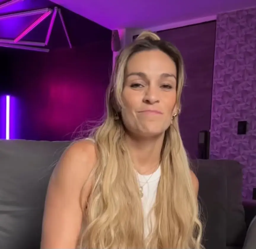 Actualmente, tiene 41 años de edad.