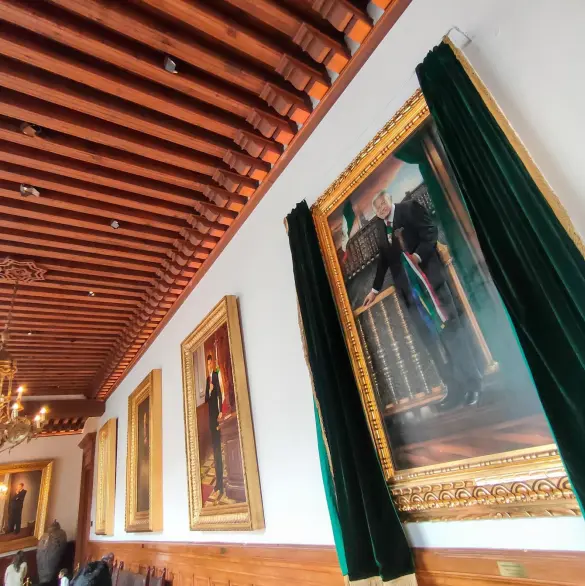 ¿Cuánto costó el retrato de AMLO que estará en la galería de presidentes en Palacio Nacional?