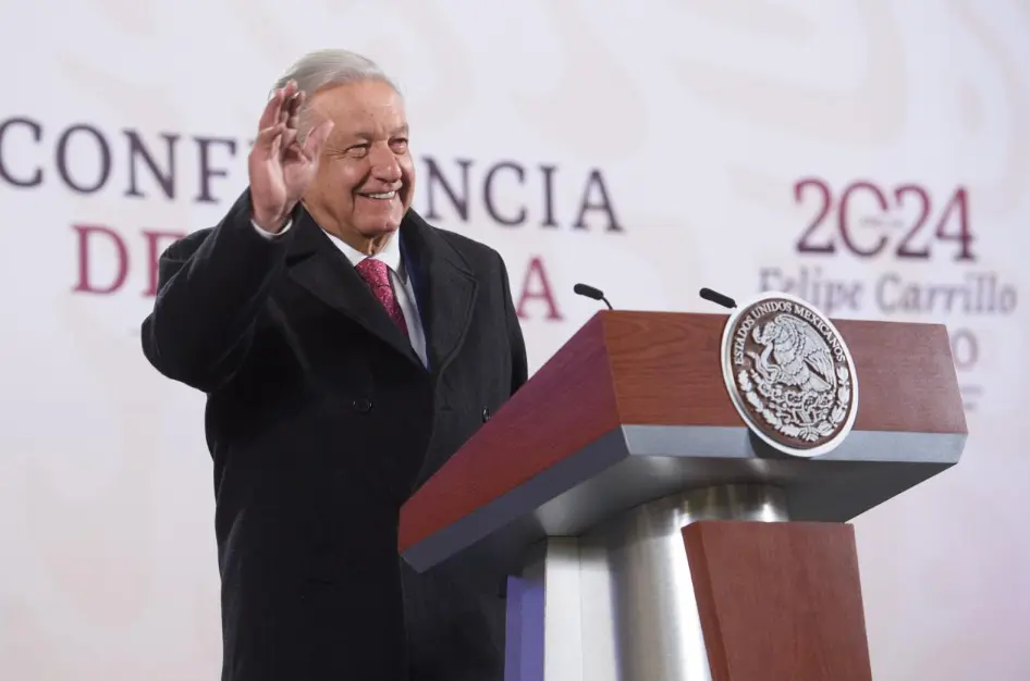 El presidente Andrés Manuel López Obrador durante su última conferencia de prensa matutina este 30 de septiembre de 2024. Desde el primer día de su mandato ha ofrecido más de mil emisiones. 