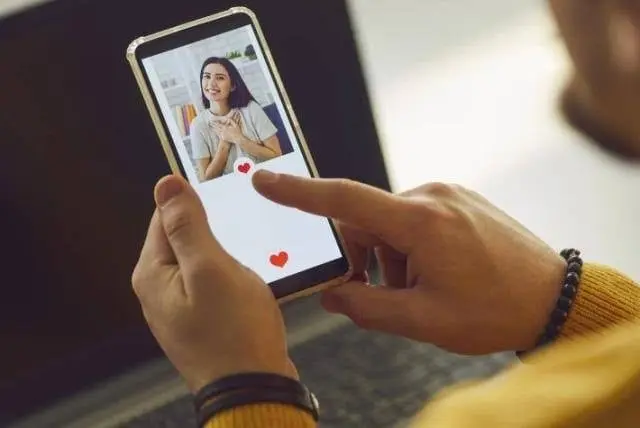 ¿Qué es el Curving? Descubre la nueva dinámica tóxica en las citas online ¿Qué es el Curving? Descubre la nueva dinámica tóxica en las citas online