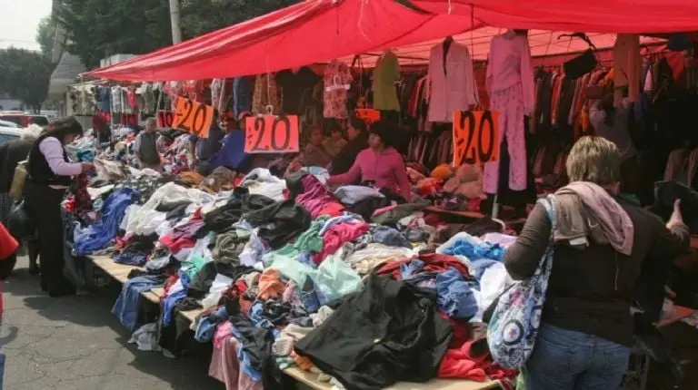 Así puedes llegar al tianguis de ropa de paca en Valle de Chalco Créditos: Cuartoscuro
