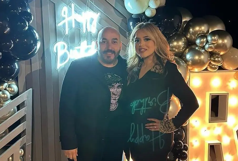 Tras las declaraciones, Abigail Rivera no se quedó callada y acusó a Giselle de haberle sido infiel a su papá.