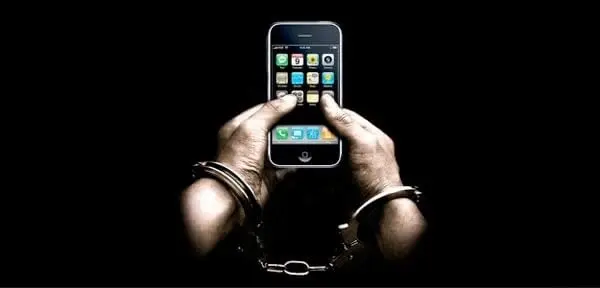 Tu rostro es tu contraseña: advierten sobre apps que podrían robar tu identidad con IA