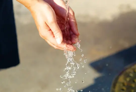 A qué colonias de Iztapalapa y Tláhuac les condonarán el pago de agua por escasez