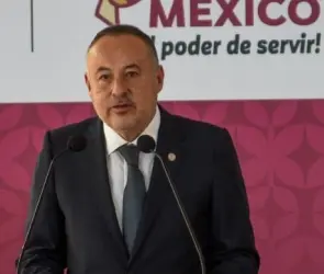 Balean a fiscal del Edomex en la carretera México Toluca; hay un detenido