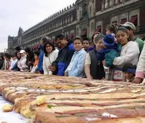 Rosca de Reyes gratis en el zócalo CDMX: Descubre los horarios de las actividades festivas