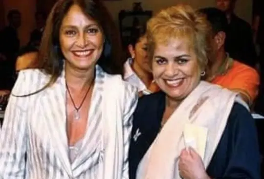 La relación entre Tina Galindo y Daniela Romo trasciende el ámbito profesional. La relación entre Tina Galindo y Daniela Romo trasciende el ámbito profesional.
