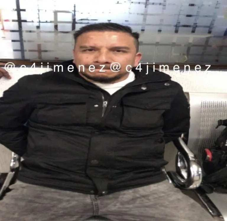 Hombres pelean en Metro de CDMX; uno cae a las vías - Carlos Jiménez