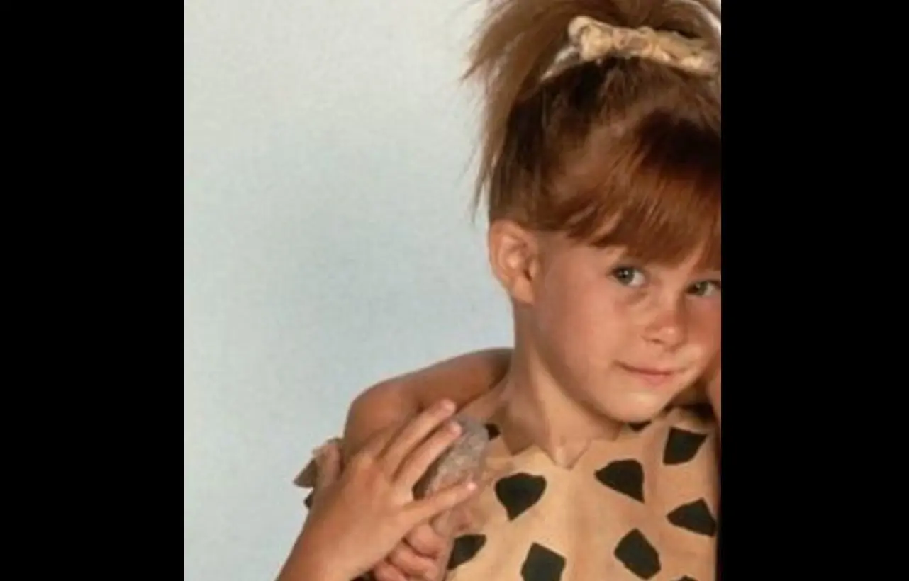 Las gemelas Elaine y Melanie Silver interpretaron a Pebbles Picapiedra