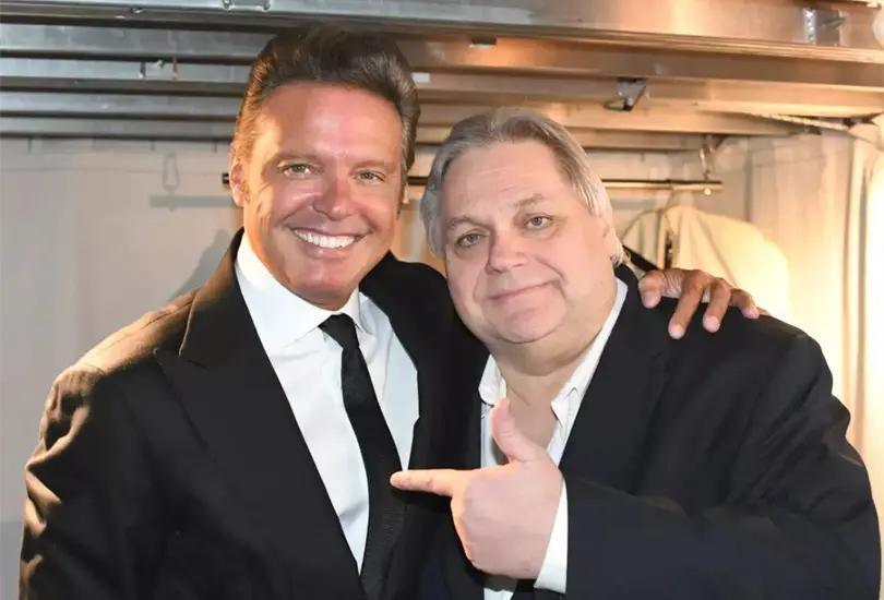 El empresario mexicano apoy&oacute; a Luis Miguel a recuperar su carrera. 