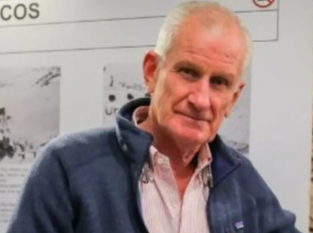 Roy Harley: Fue le único que no quedó sepultado bajo la nieve y ayudó a rescatar a sus amigos. Ahora tiene 72 años, está casado y tuvo tres hijos. Estudió Ingeniería Industrial. 