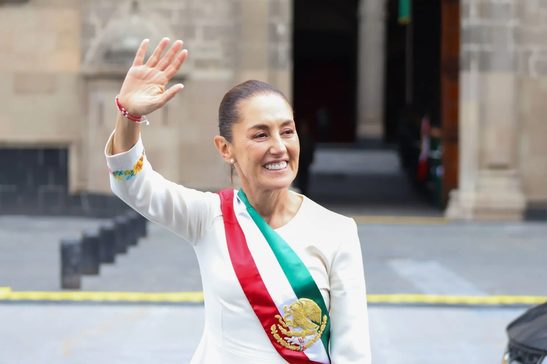 Claudia Sheinbaum se convierte en la primera presidenta en la historia de México.