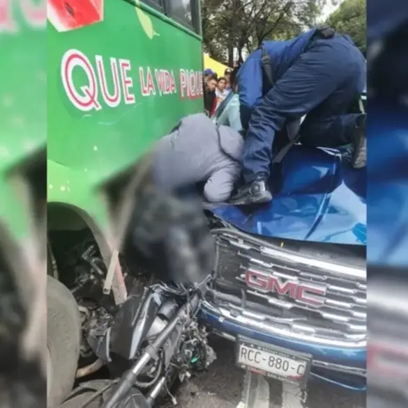 Ladrón muere prensado al tratar de asaltar a conductor 