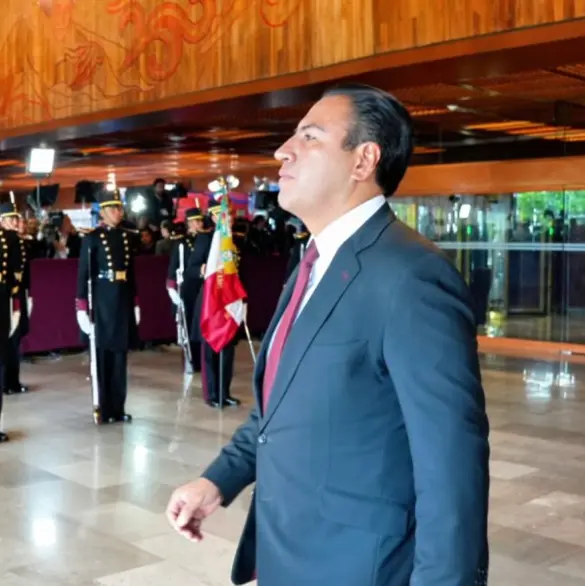 Eduardo Ramírez acude a toma de protesta de Sheinbaum y emprende nuevo viaje