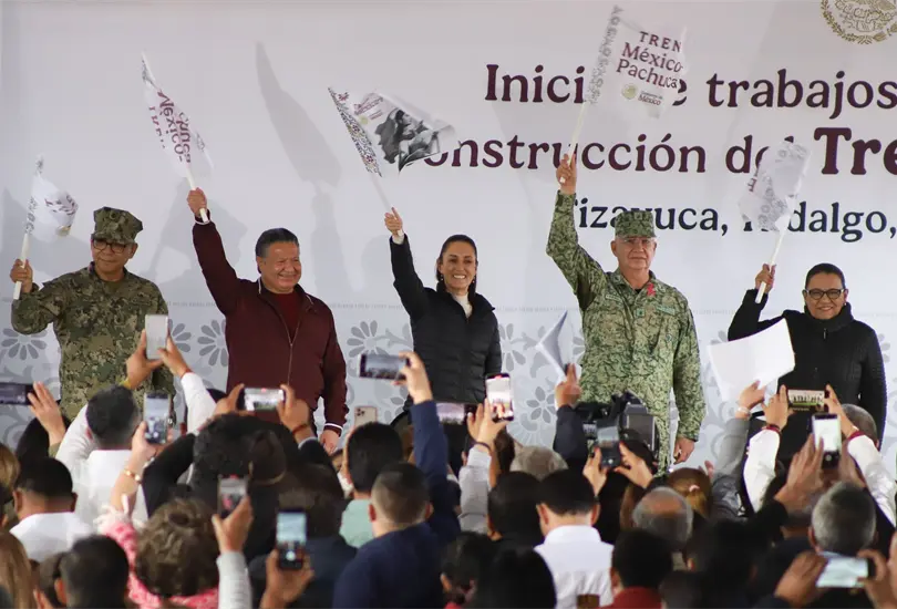 Sheinbaum da banderazo de salida a tren M&eacute;xico-Pachuca