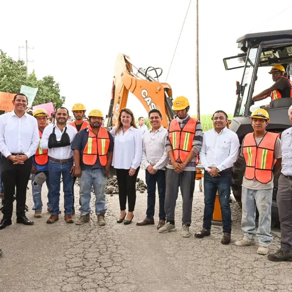 Margarita González da banderazo de salida al programa Circuito Tierra y Libertad