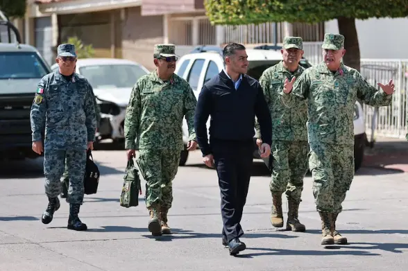 Omar García Harfuch, viajó a Culiacán para reunirse con el gobernador Rubén Rocha Moya. Cuartoscuro