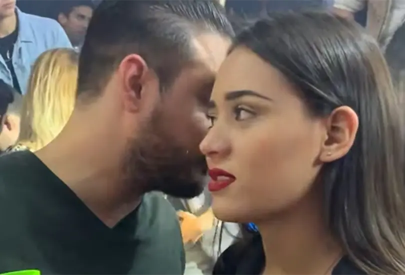 Chica del meme en el antro Chica del meme en el antro