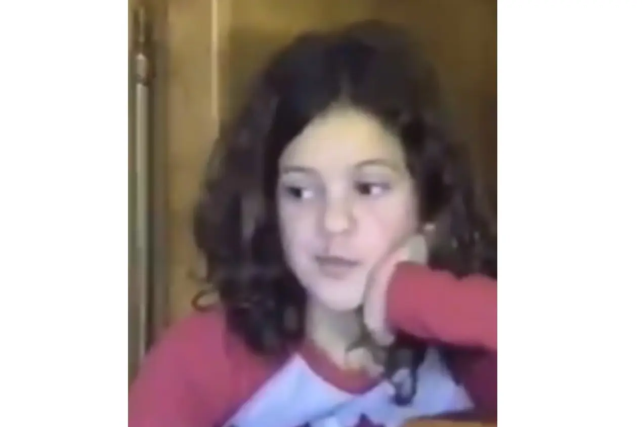 Rosalía Vila Tobella nació el 25 de septiembre de 1992 en Barcelona, España.